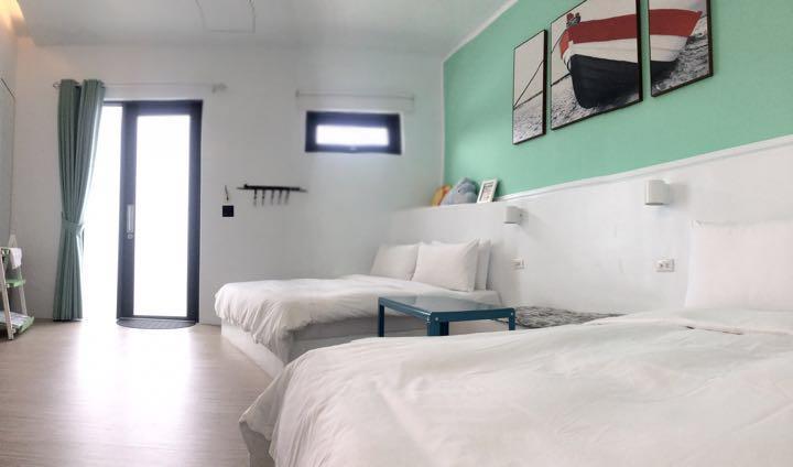 Sea Shore Hotel Manzhou Екстериор снимка