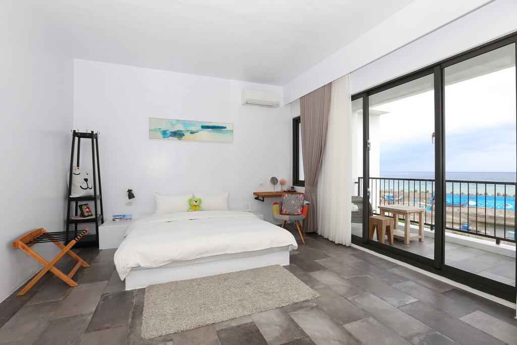 Sea Shore Hotel Manzhou Екстериор снимка