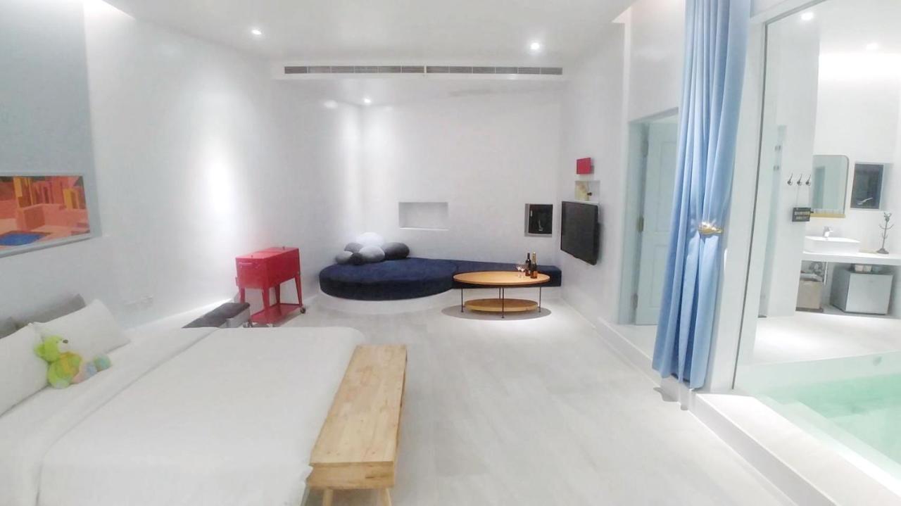 Sea Shore Hotel Manzhou Екстериор снимка